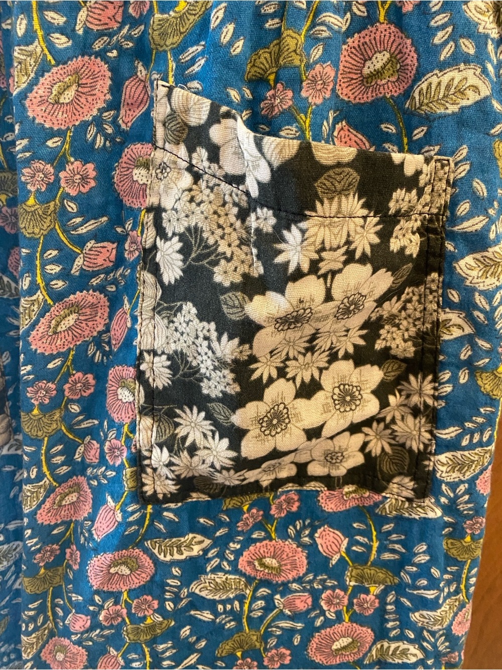 NATURAL LIFE Blue Floral Maxi jumpsuit with Black Contrast Pockets - Picture 7 of 9